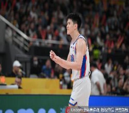 记者:抛开外援不谈林庭谦就是天津大腿天津新赛季有点难