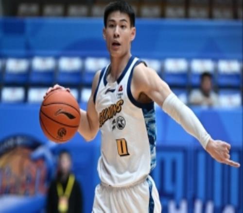 林秉圣和林庭谦相继被挖走CBA在薪金方面已经没有任何优势了