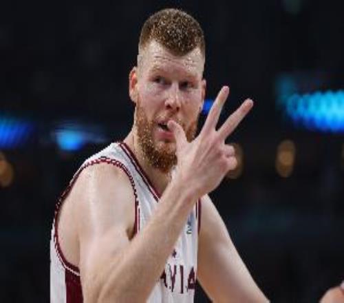 为国征战15年!前NBA球员贝尔坦斯宣布从拉脱维亚国家队退役