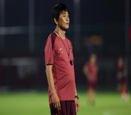 浮嶋敏:赢球功劳归功于每个球员流畅进攻还是从严密防守开始