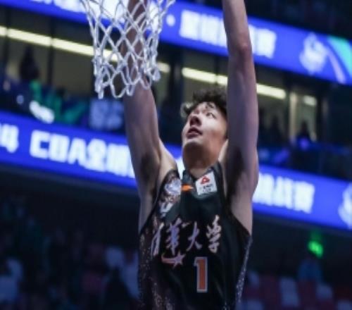 媒体人:石奎毕业何文伟暂难担后场重任隰泰诚接大旗任重道远
