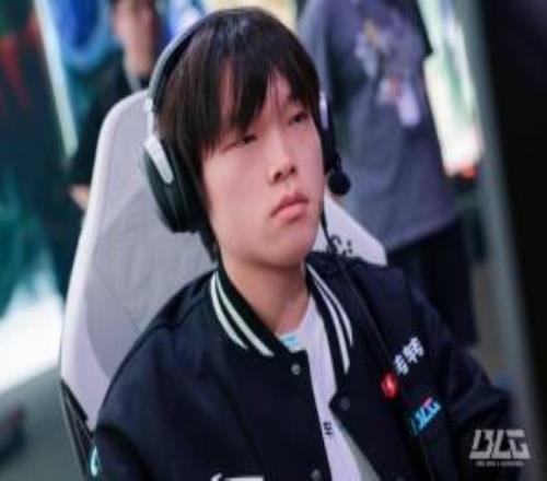 被群嘲!LCK电台热议Bin休息:来LCK怎么样,在涅槃组大战DuDu
