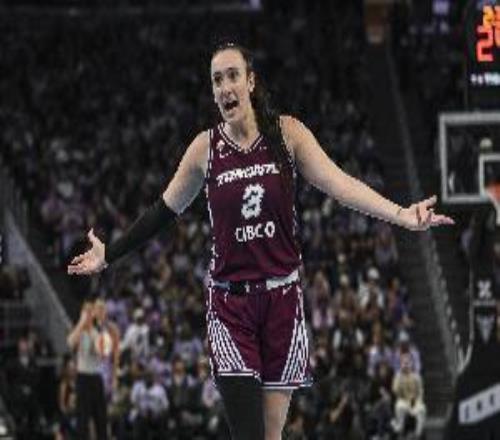 超猛空砍!玛丽娜马布雷19中12得36分3助三分球13投7中