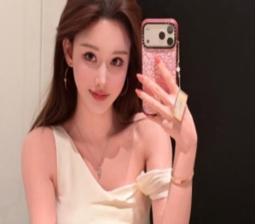 把前女友急壞了！UU妹回應評論區騷擾：沒出軌分手也沒拿一分錢