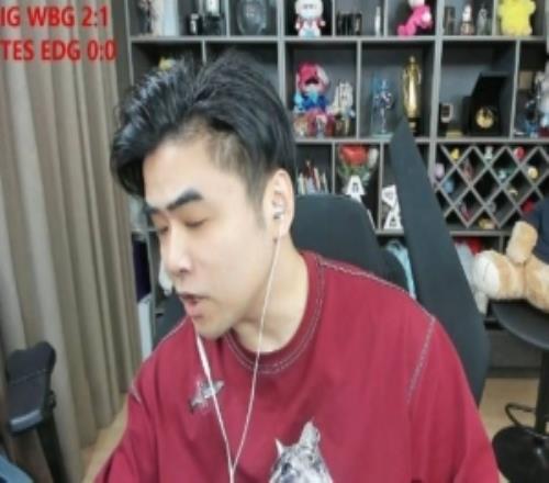 朱开:这把就中野立功了,功最大的是Rookie,不是因为他战绩!