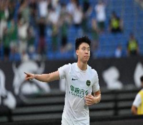 浙媒:王钰栋收到多家欧洲球队抛出的橄榄枝,"西游"并非天方夜谭