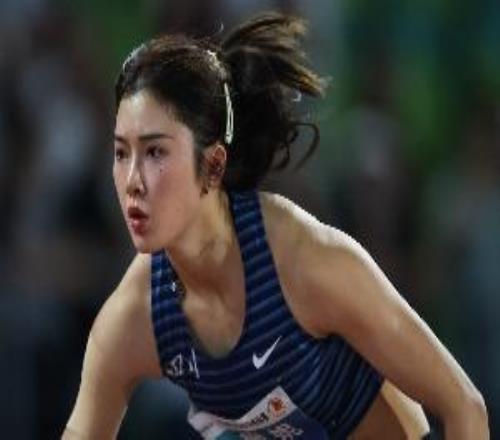 北青:多名日本选手突破13秒,吴艳妮13秒12未达到亚洲顶级水准