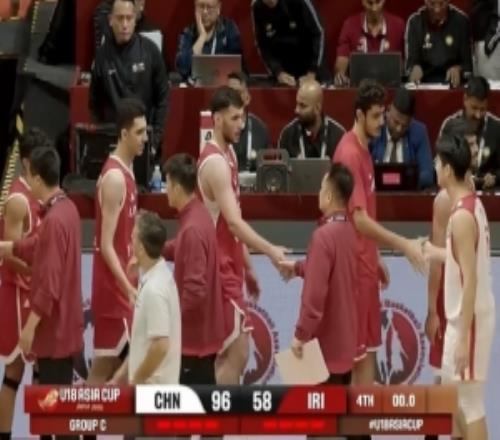 抽象到家了！伊朗U18男篮全队三分仅27中5但罚球更差28中5