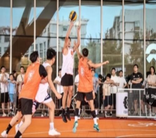 盛夏骄阳燃动长宁2026FIBAOpen3x3上海长宁站篮球&商业撞出火花