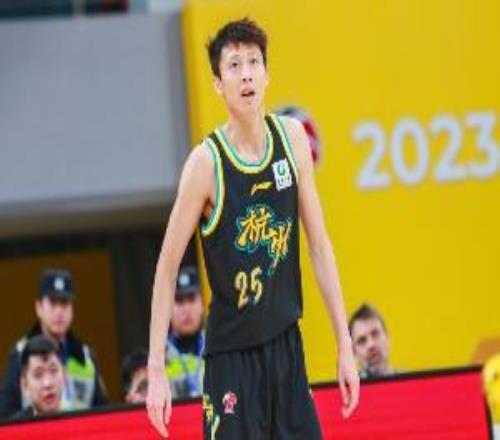 媒體人：廣廈給趙巖昊開了夠誠意的續約合同后者希望有更多機會