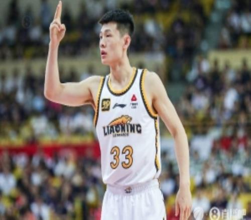鲁媒:王岚嵚是永久转会山东男篮签的长约下周就会抵达济南