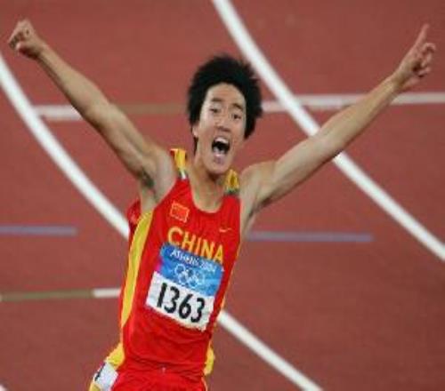 九派新闻：上海市竞技体育训练管理中心正在协商处理刘翔的事情