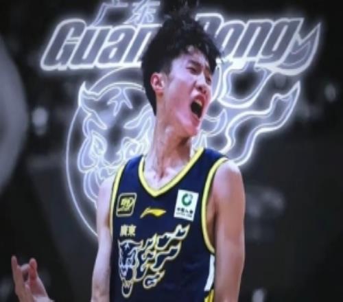 希望之星！夏振峰将转会至广州男篮合同延续其与广东的三年A类