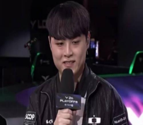 ShowMaker：其实Lucid不太想玩千珏但我先说了其他队友也说不错