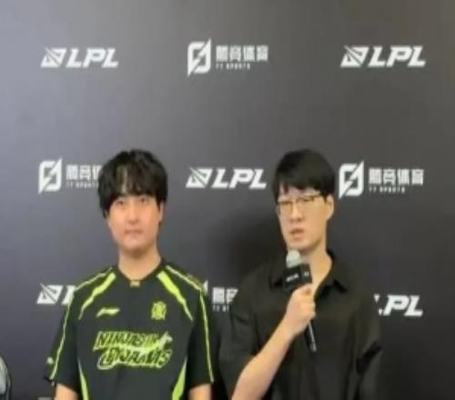 HOYA：因为我觉得Bin选手是打得最好的，所以想和他交手
