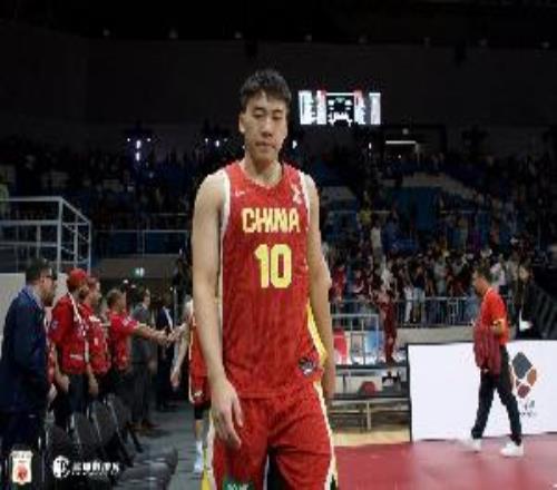 媒体人：香港金牛凭借他多方面的的“优势”拿下王俊杰是场暗战