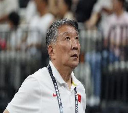杨毅：宫鲁鸣25年前就主打挡拆了打“大清篮球”是迫不得已