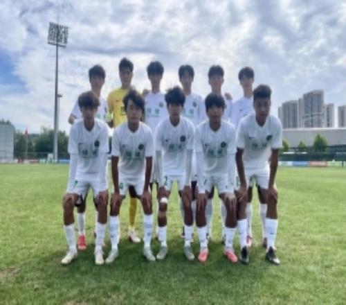 浙江U17队20击败重庆凤鸣山中学U17队，挺进中青赛全国八强