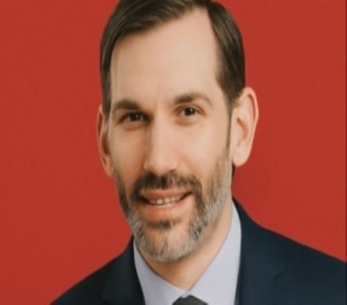 老鹰管理层变动：彼得丁威迪晋升运营副总裁前ESPN记者任顾问