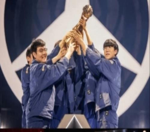 外网热议26BLG与23JDG：现在的LPL比2023弱太多了
