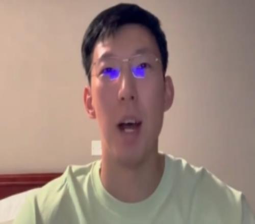 周琦发视频欢迎杜兰特：死神把镰刀带进抖音我会一直支持你