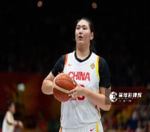 终结无敌！张子宇半场替补4中4贡献8分1板1助有2失误2犯规