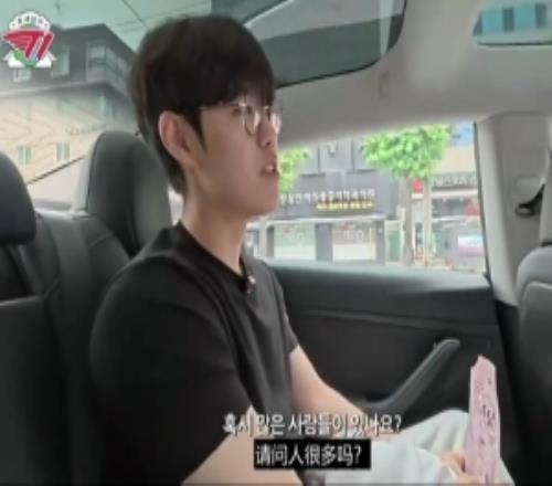 T1分享Oner户外视频：全世界都是T1！