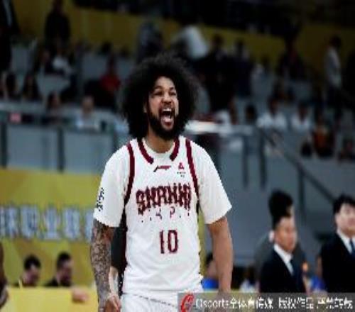 上赛季曾为山西效力！媒体人：北控男篮签约外援戴申尼克斯