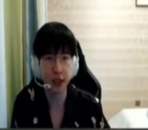 ELK看BLG无缘年度冠军有点压不住笑：收汁！一波！