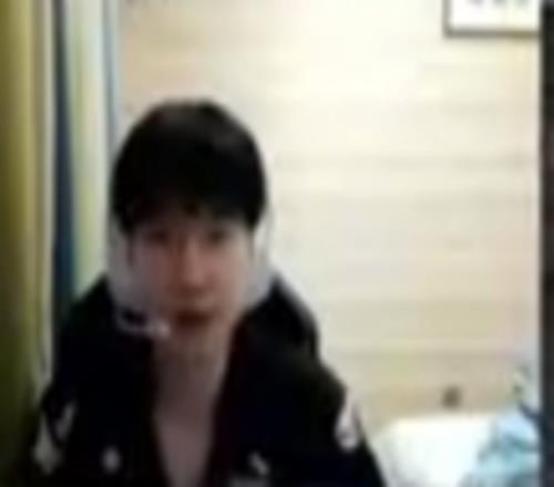 没排挤他过！ELK看wei关键抢大龙狂拍手大叫：我超真牛比啊