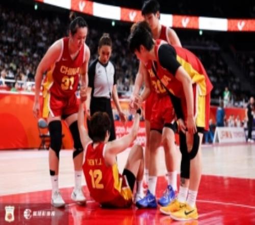 亚运会中国女篮6人上双狂胜泰国65分迎开门红杨舒予21+7+5