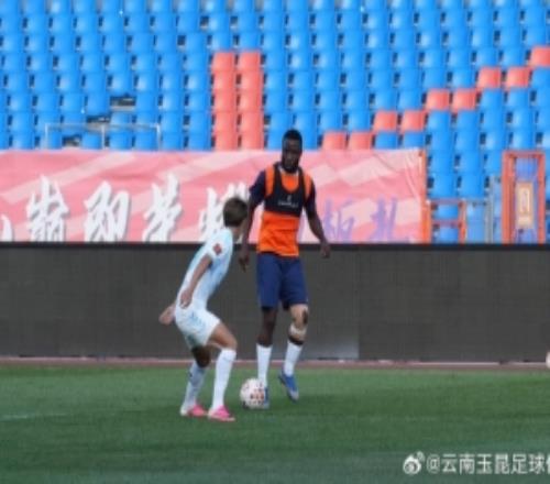 云南玉昆与兰州陇原竞技进行内部教学赛,最终云南玉昆32取胜