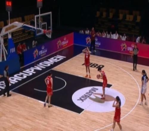 半场战报中国U18女篮领先中国台北U18女篮11分孙晗昀12+8