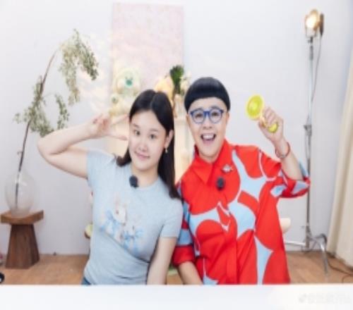 张家齐社媒谈《闺女》：愿我们都顺着自己的节奏，成更快乐的自己
