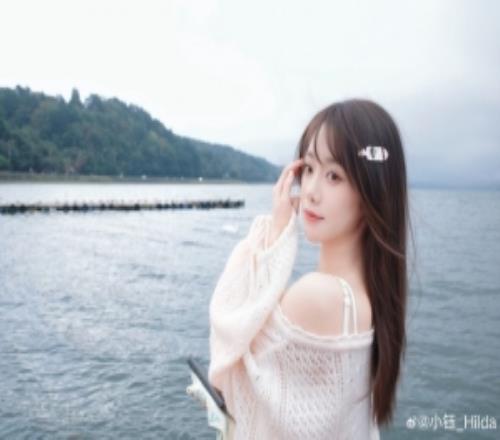 主持人小钰分享旅游照片：眼球净化