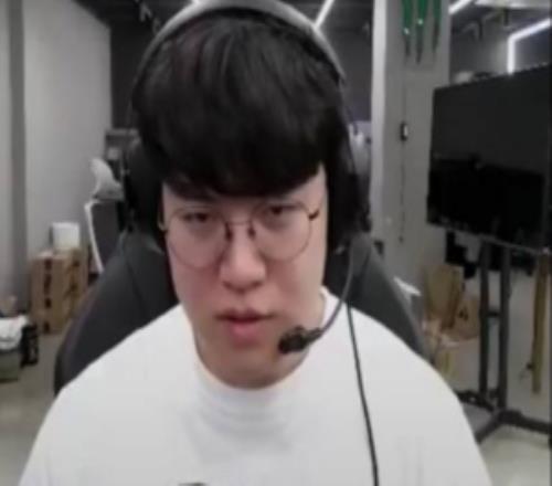 Gumayusi：我的训练赛打得太好Deft说没什么好反馈的所以很开心
