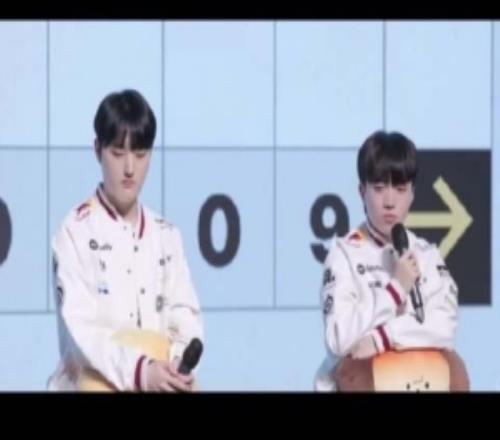 T1今年世界赛夺冠公约Faker：去鬼屋扮鬼or直播24小时