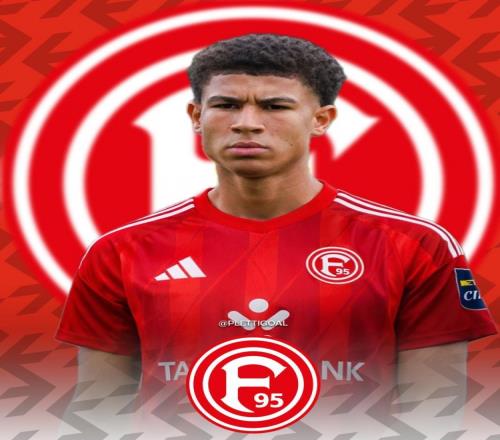 德天空：杜塞尔多夫敲定多特21岁前锋保利纳，转会费40万欧