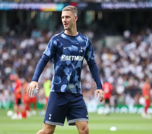 官方：托特纳姆热刺中场唐利外租加盟牛津联至本赛季结束