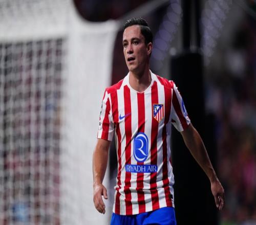 记者：罗马接近与马竞敲定拉斯帕多里，现需跟经纪人达成经济协议