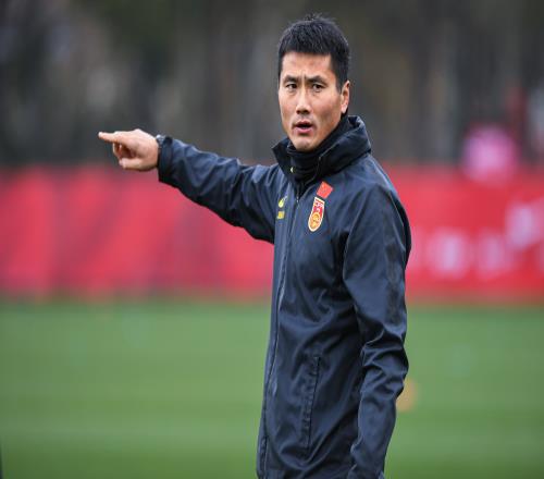 足球报:“邵一期”框架构建完成,多名“新人”入选