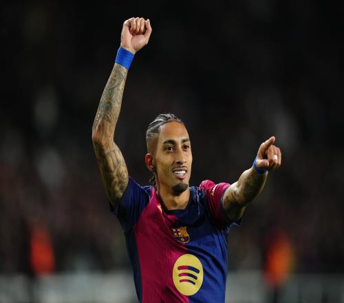 前教练：拉菲尼亚受到FIFA不公平对待，我认为他比登贝莱更全面