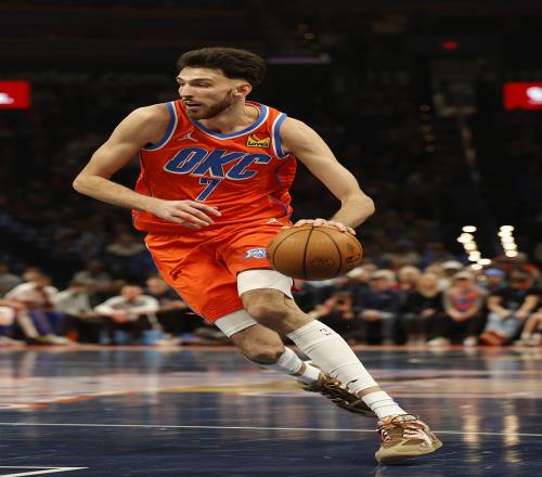 切特：我移动迅捷思路灵活无论怎样都要第一时间抢占球的主动权