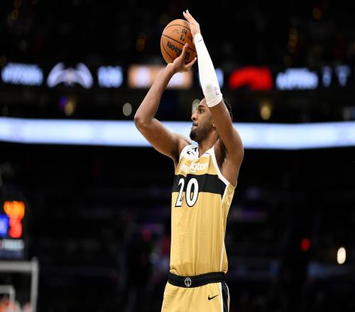 故意的萨尔背后推倒克洛尼&还撞到CJ裁判回看升级一级恶意