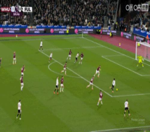 比赛第85分钟，希门尼斯头球破门