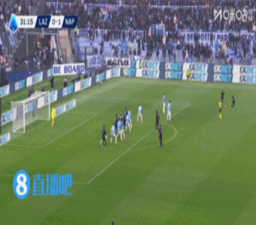 第32分钟，波利塔诺开出定位球，拉赫马尼头球破门