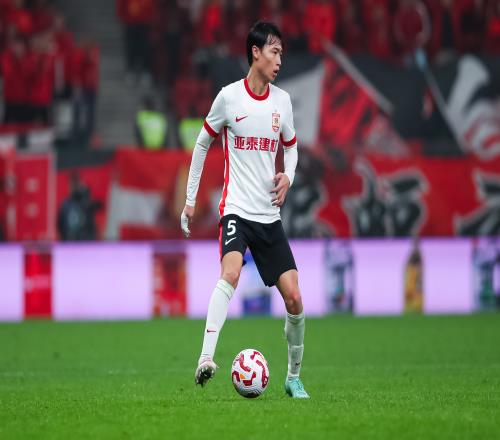 博主：深圳新鹏城有意签下李申圆，双方已展开接触