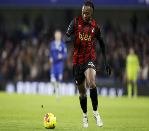 伊劳拉：塞梅尼奥会出战阿森纳，如果离队说明价格肯定很合适