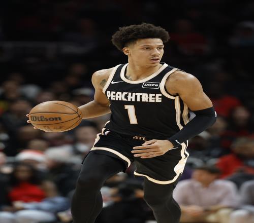 准三双！杰伦约翰逊17中10空砍24分9板10助1断