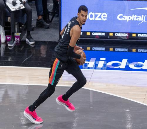 媒体人：想都不敢想马刺真能三杀雷霆后者有筹码会选择交易吗